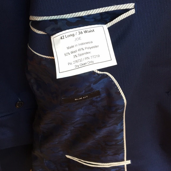 FINAL 83% Off!! JOSEPH ABBOUD Navy Suit - 2 sizes - Picture 4 of 6